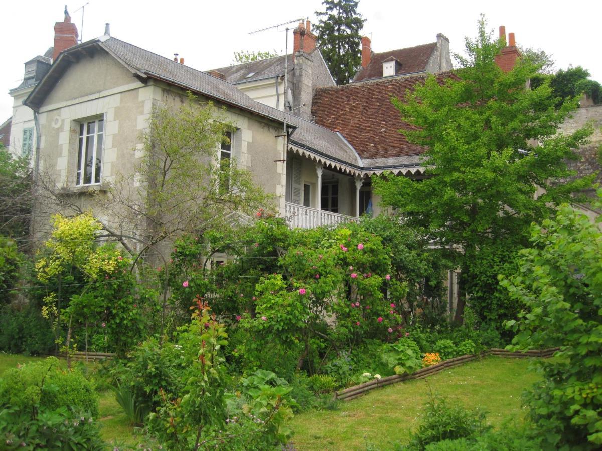 Villa A L'Ancien Pigeonnier Loches Buitenkant foto