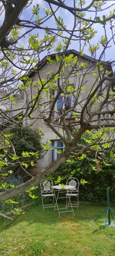 Villa A L'Ancien Pigeonnier Loches Buitenkant foto