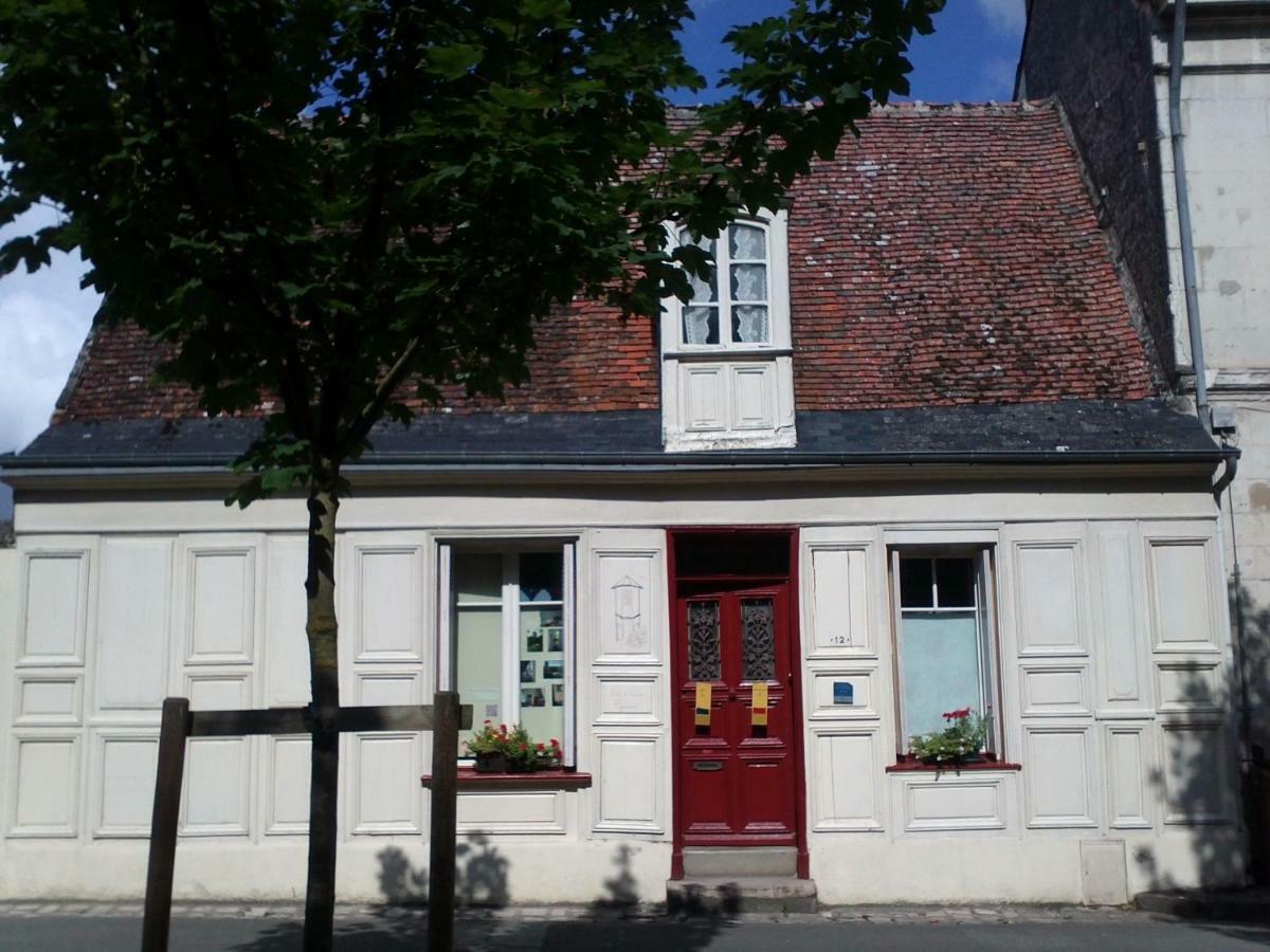 Villa A L'Ancien Pigeonnier Loches Buitenkant foto